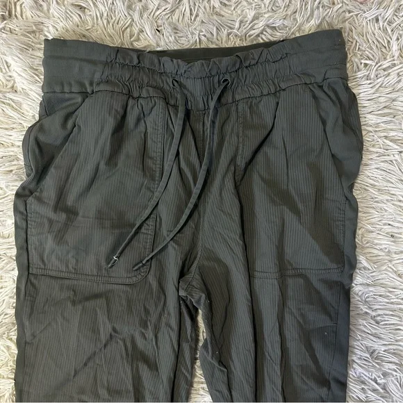 Lululemon Beyond The Studio Jogger - Picture 9 of 10